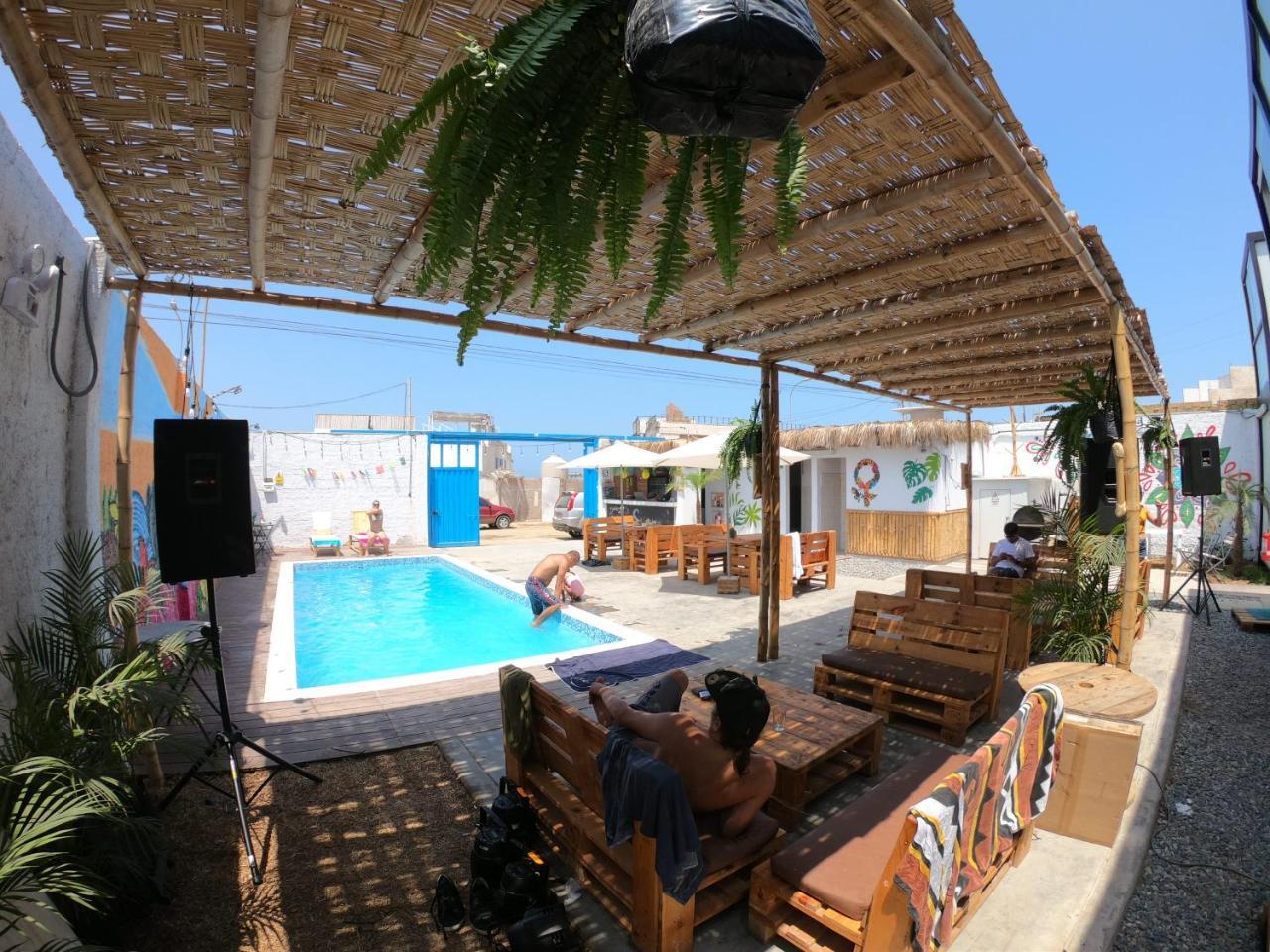 Albergue Surfari Punta Rocas Punta Negra Exterior foto